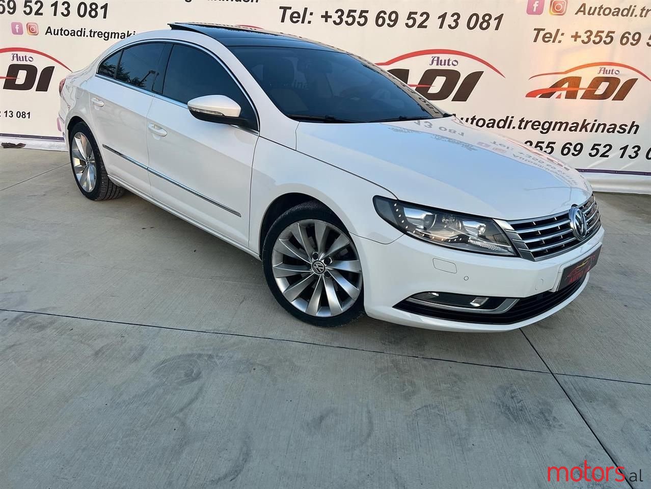 2012' Volkswagen photo #2