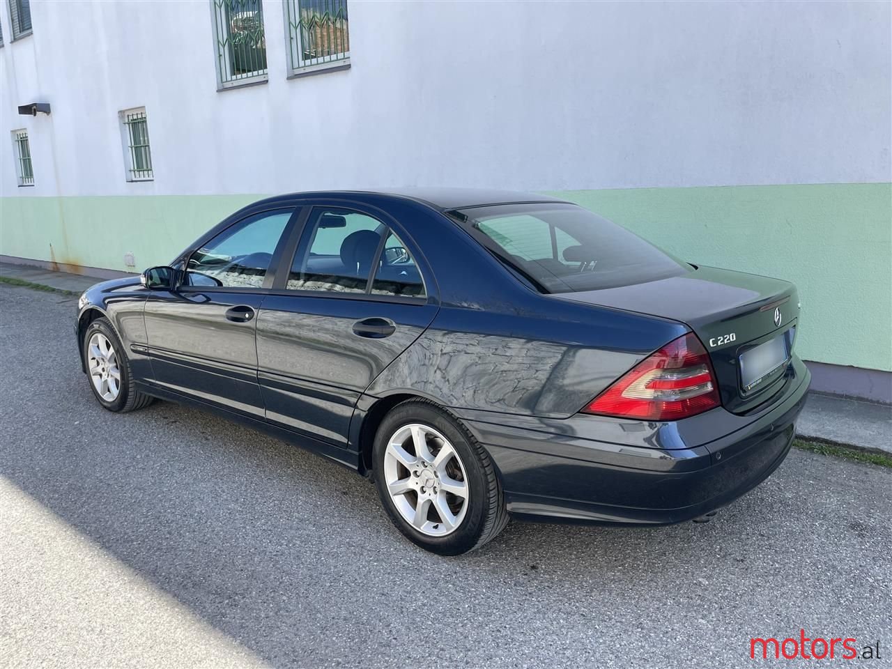 2005' Mercedes-Benz C 220 photo #3