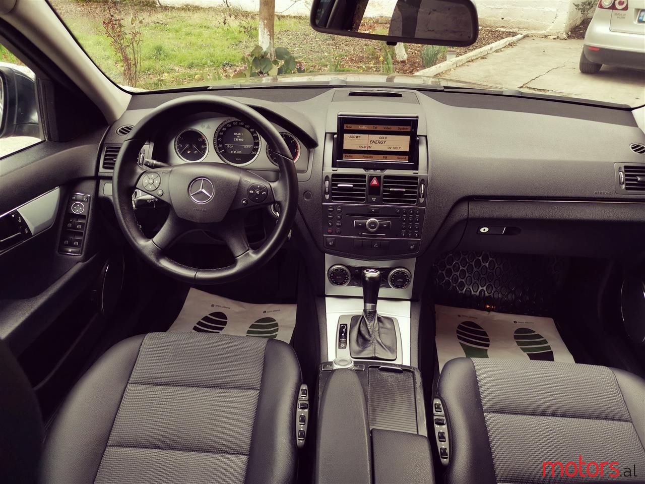 2008' Mercedes-Benz C 200 photo #2