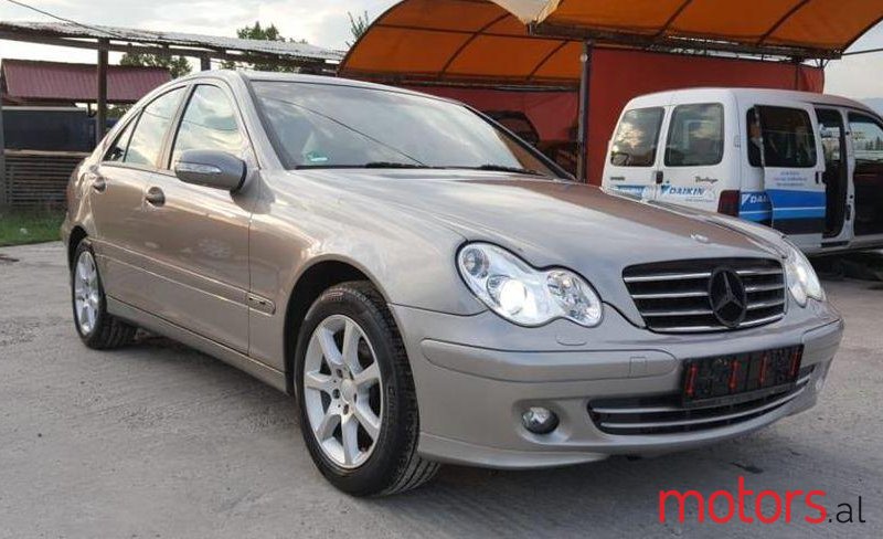 2005' Mercedes-Benz C 180 photo #1