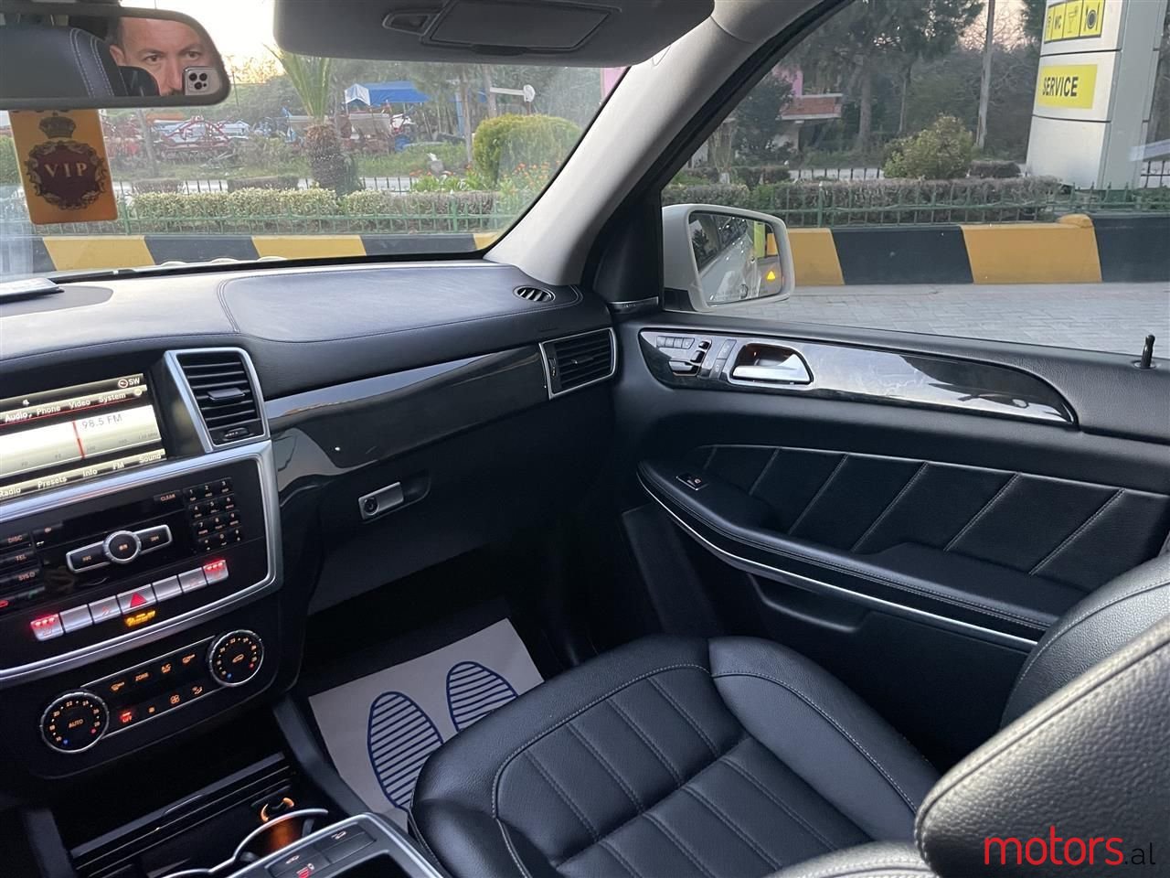 2014' Mercedes-Benz GL 350 photo #3