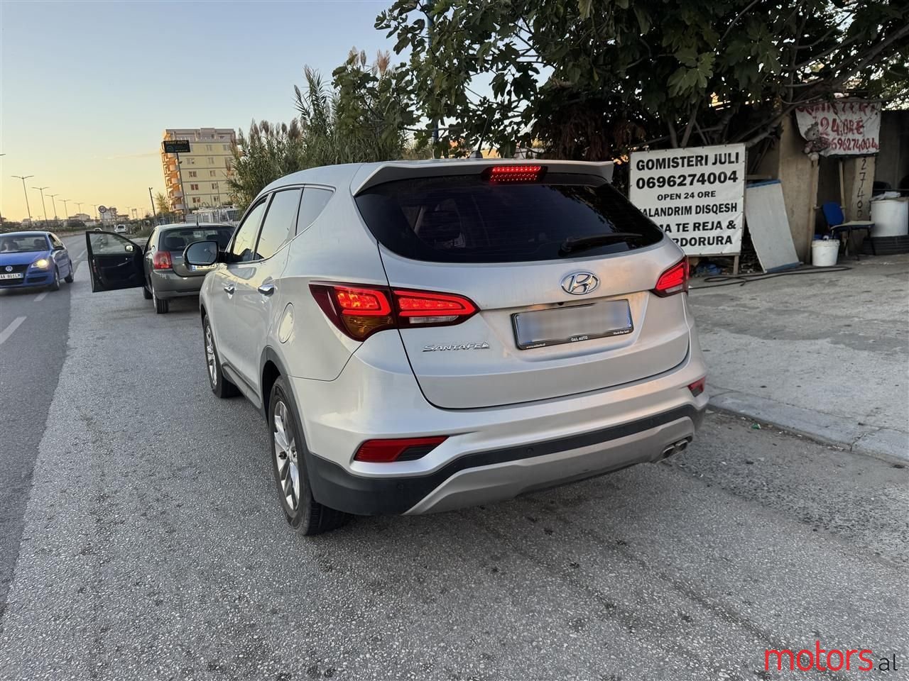 2016' Hyundai Santa Fe photo #5
