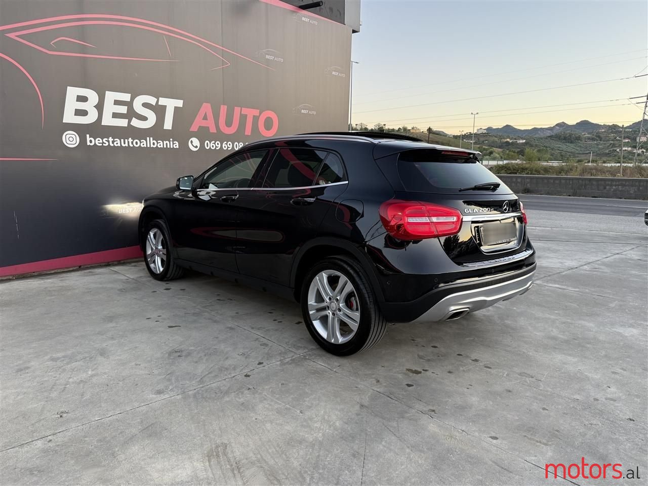 2017' Mercedes-Benz GLA 200 photo #6