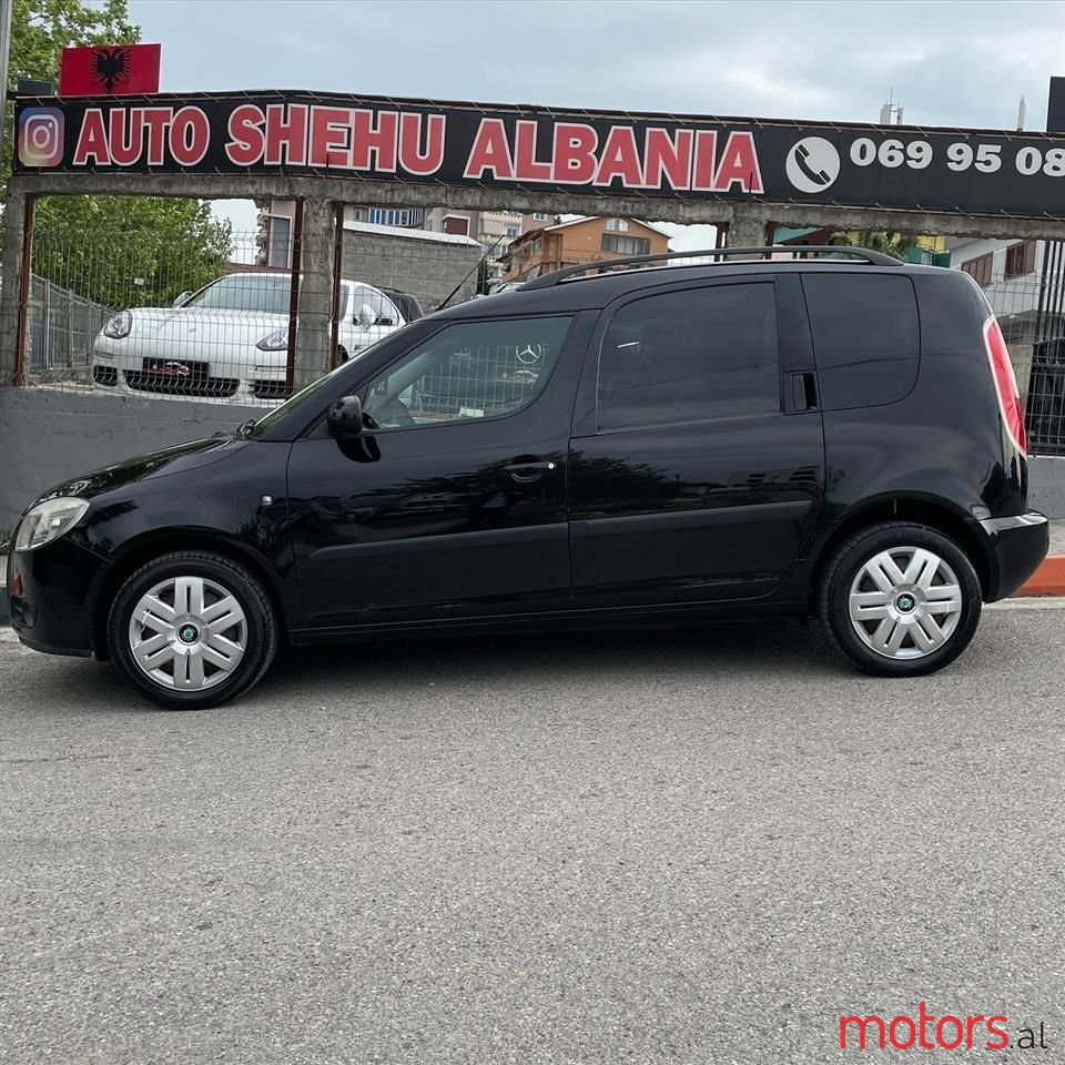 2007' Skoda Roomster photo #4