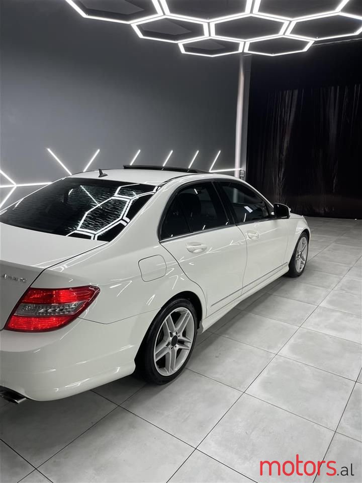 2008' Mercedes-Benz C 300 photo #3
