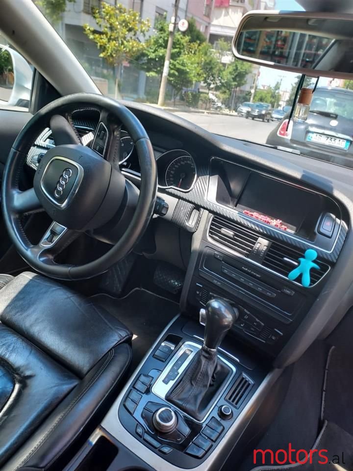 2009' Audi A5 photo #2