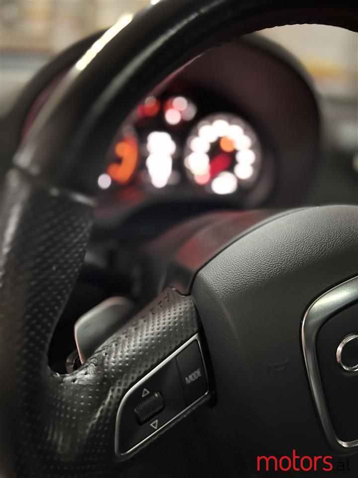 2011' Audi A3 photo #3