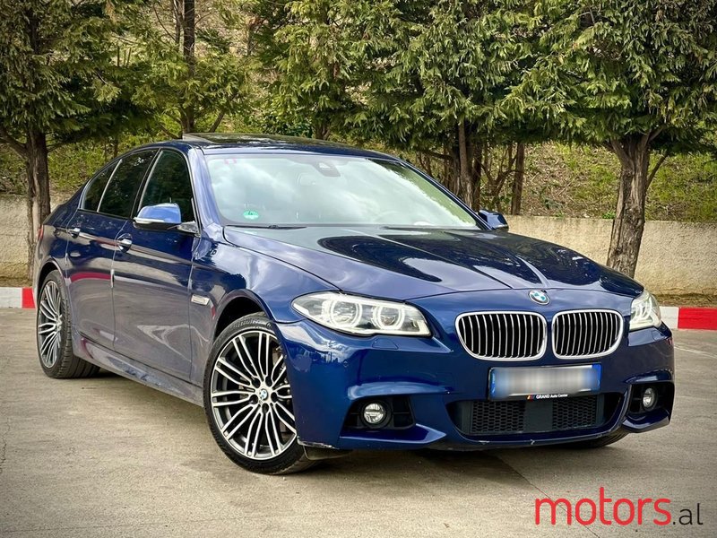 2017' BMW 520 photo #2