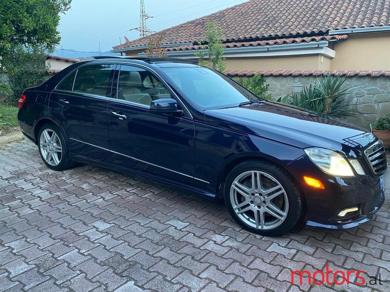 2010' Mercedes-Benz E 55 AMG photo #2