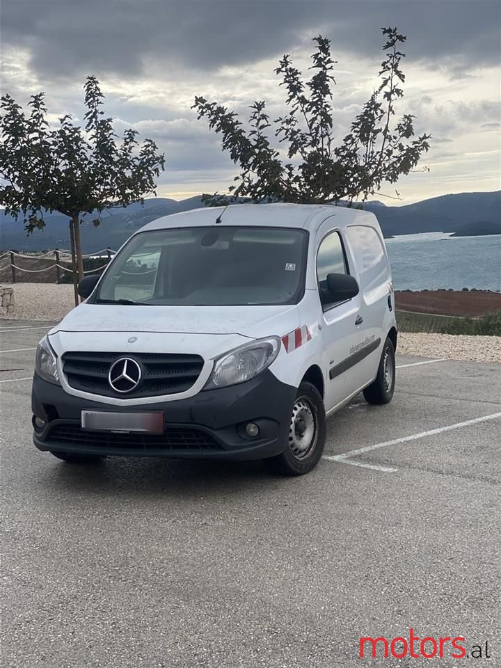 2015' Mercedes-Benz photo #1