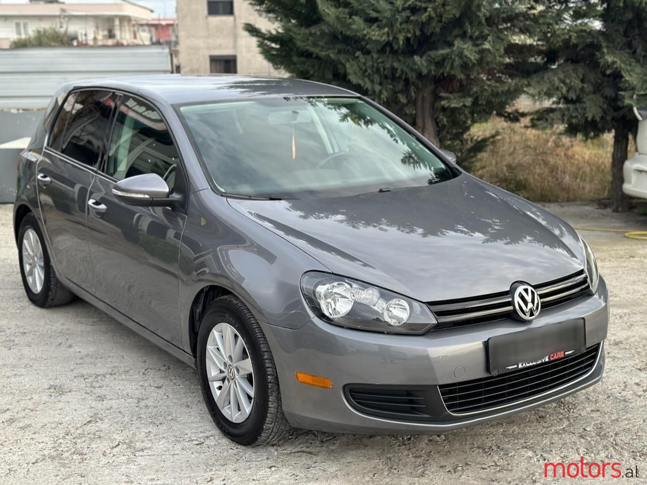 2011' Volkswagen Golf photo #4