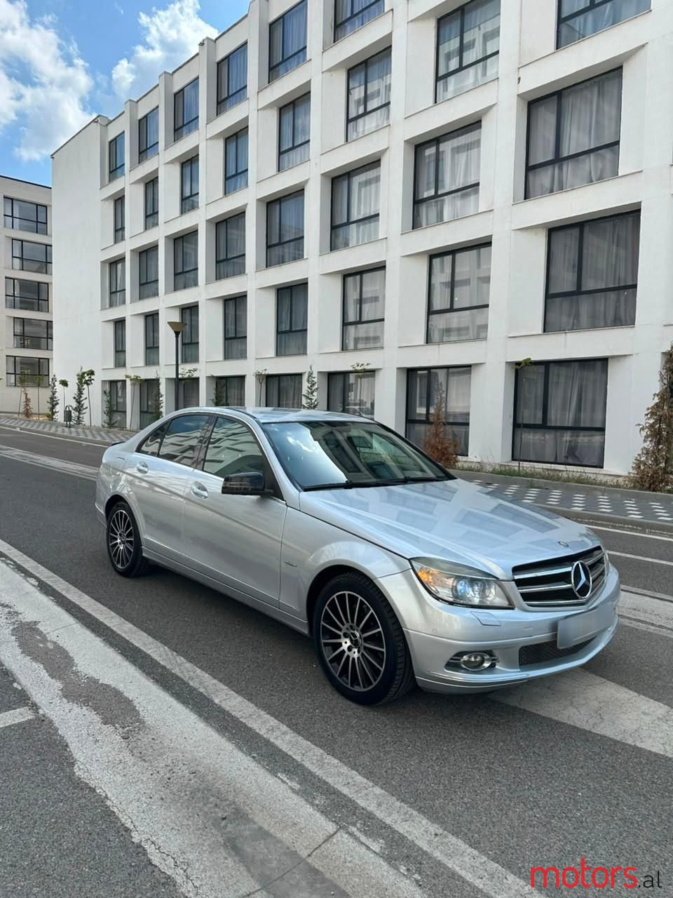 2009' Mercedes-Benz C 320 photo #1