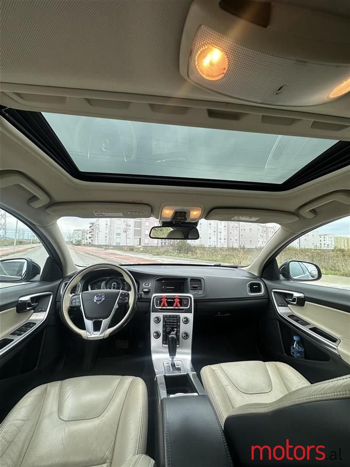 2012' Volvo S60 photo #5