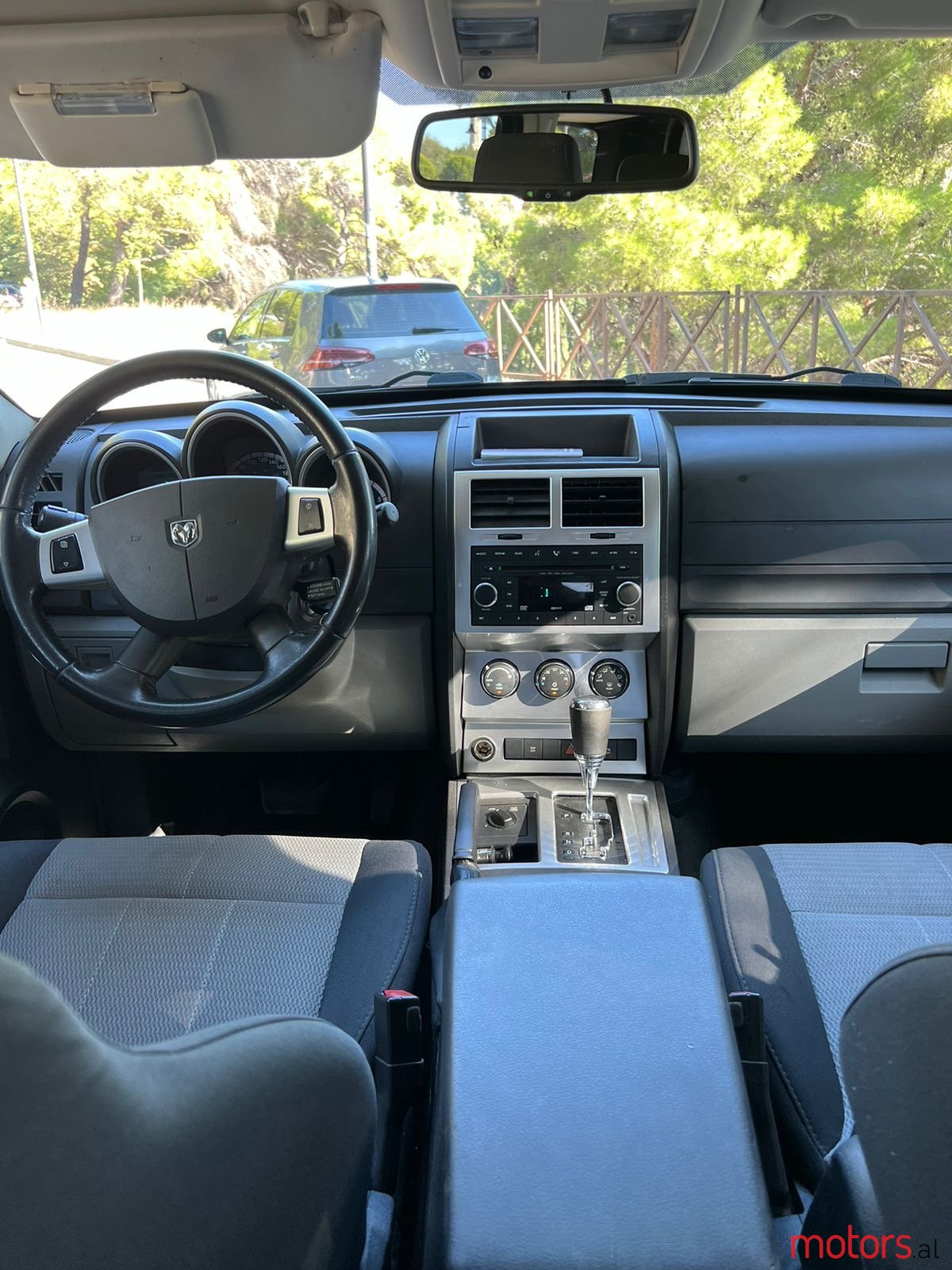 2008' Dodge Nitro photo #5