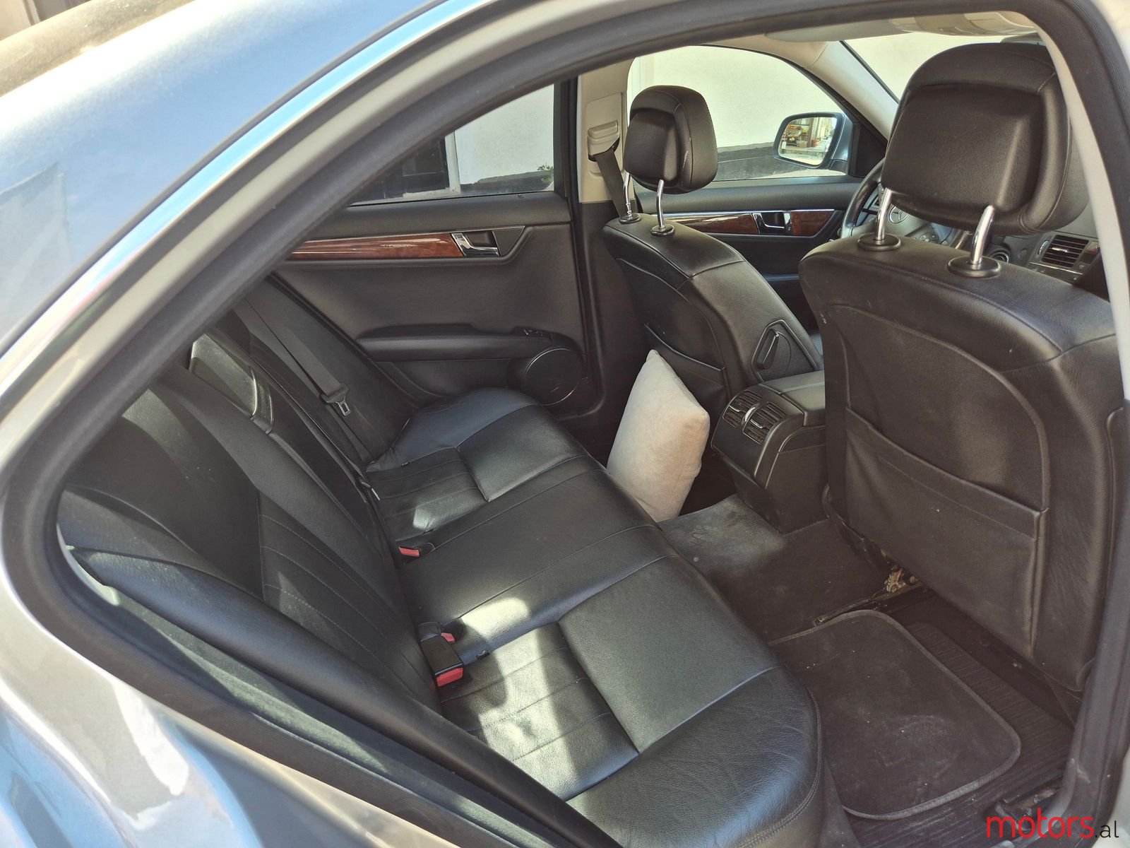 2007' Mercedes-Benz 220 photo #6