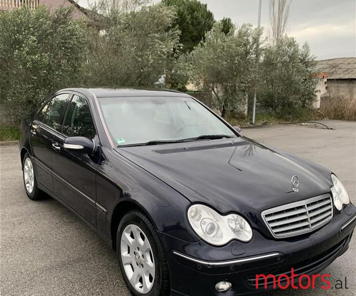 2006' Mercedes-Benz C 220 photo #2