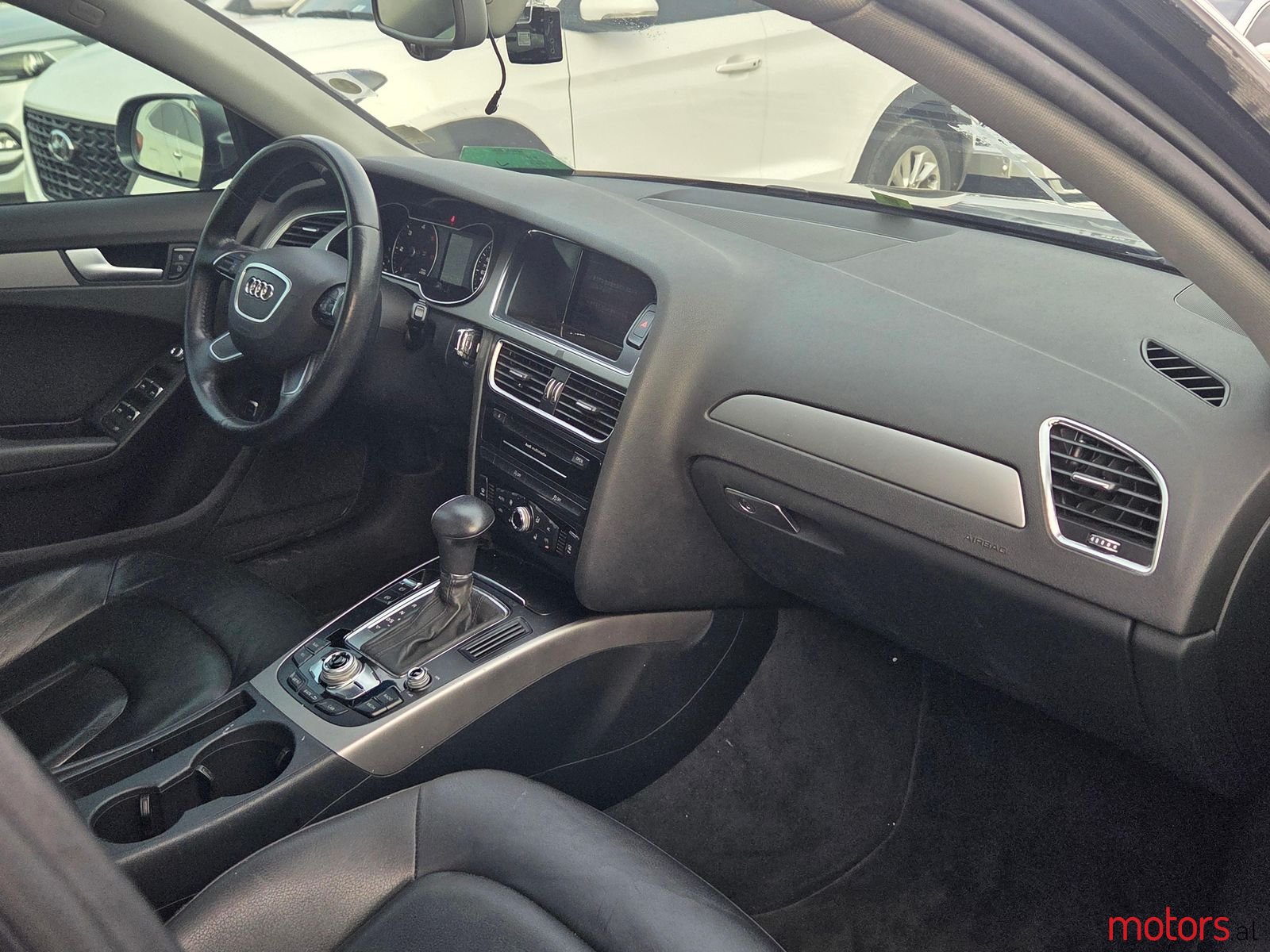 2013' Audi A4 photo #6