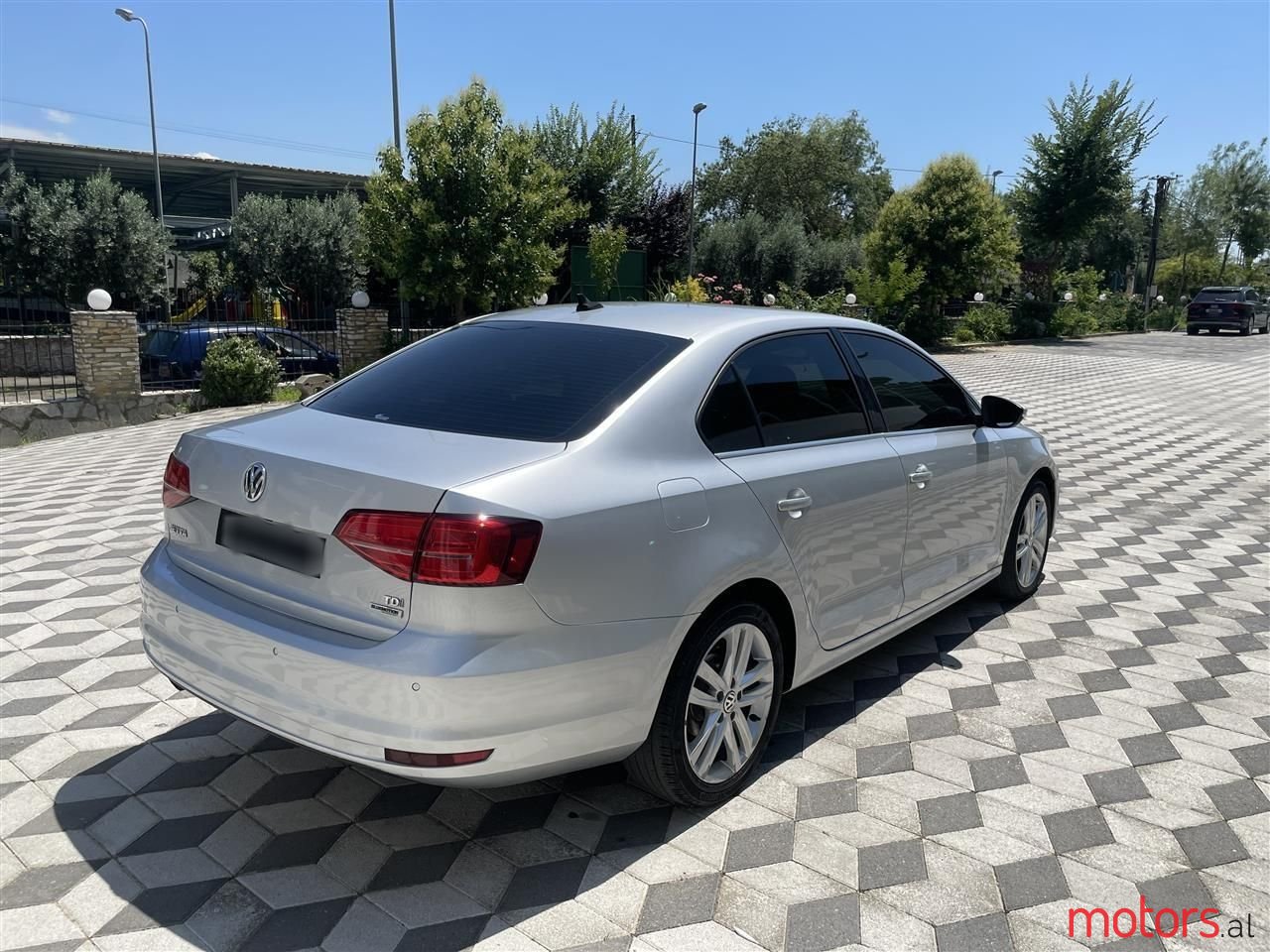 2014' Volkswagen Jetta photo #3