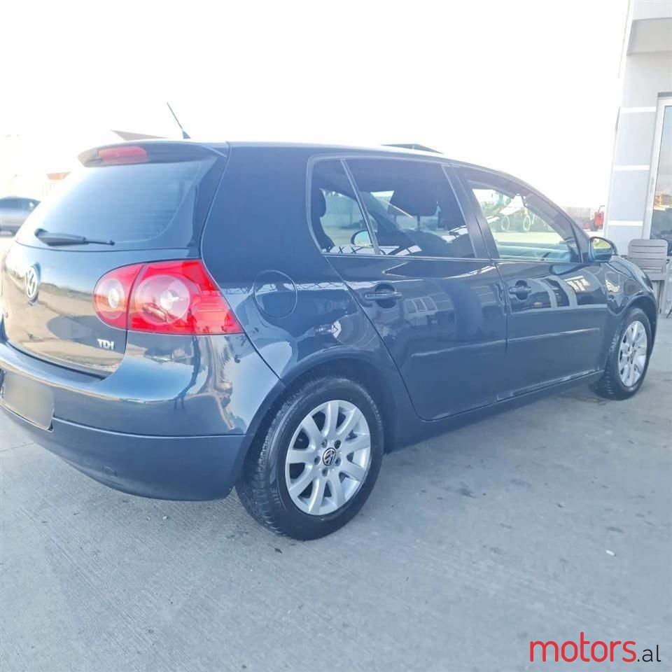 2008' Volkswagen Golf photo #1