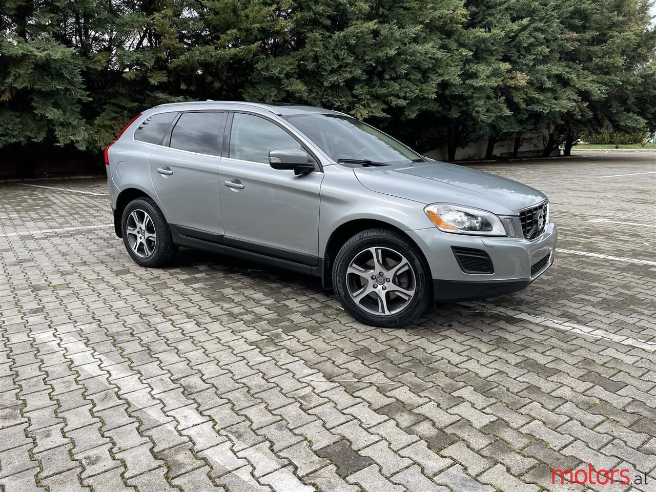 2011' Volvo Xc 60 photo #2
