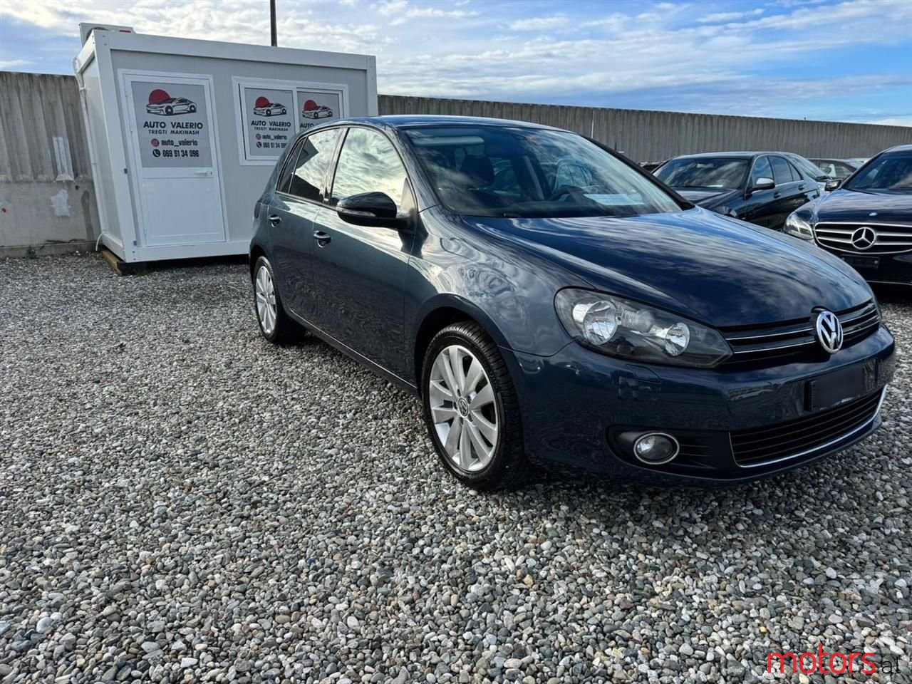 2012' Volkswagen Golf photo #4