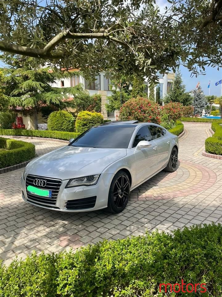 2012' Audi A7 photo #1