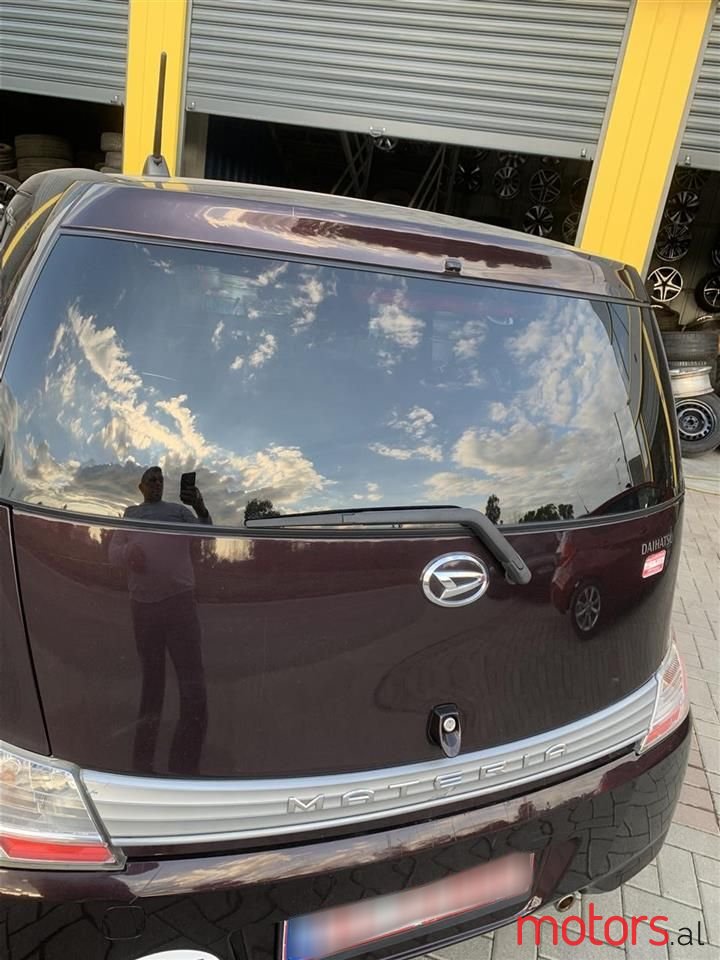 2010' Daihatsu Materia photo #4