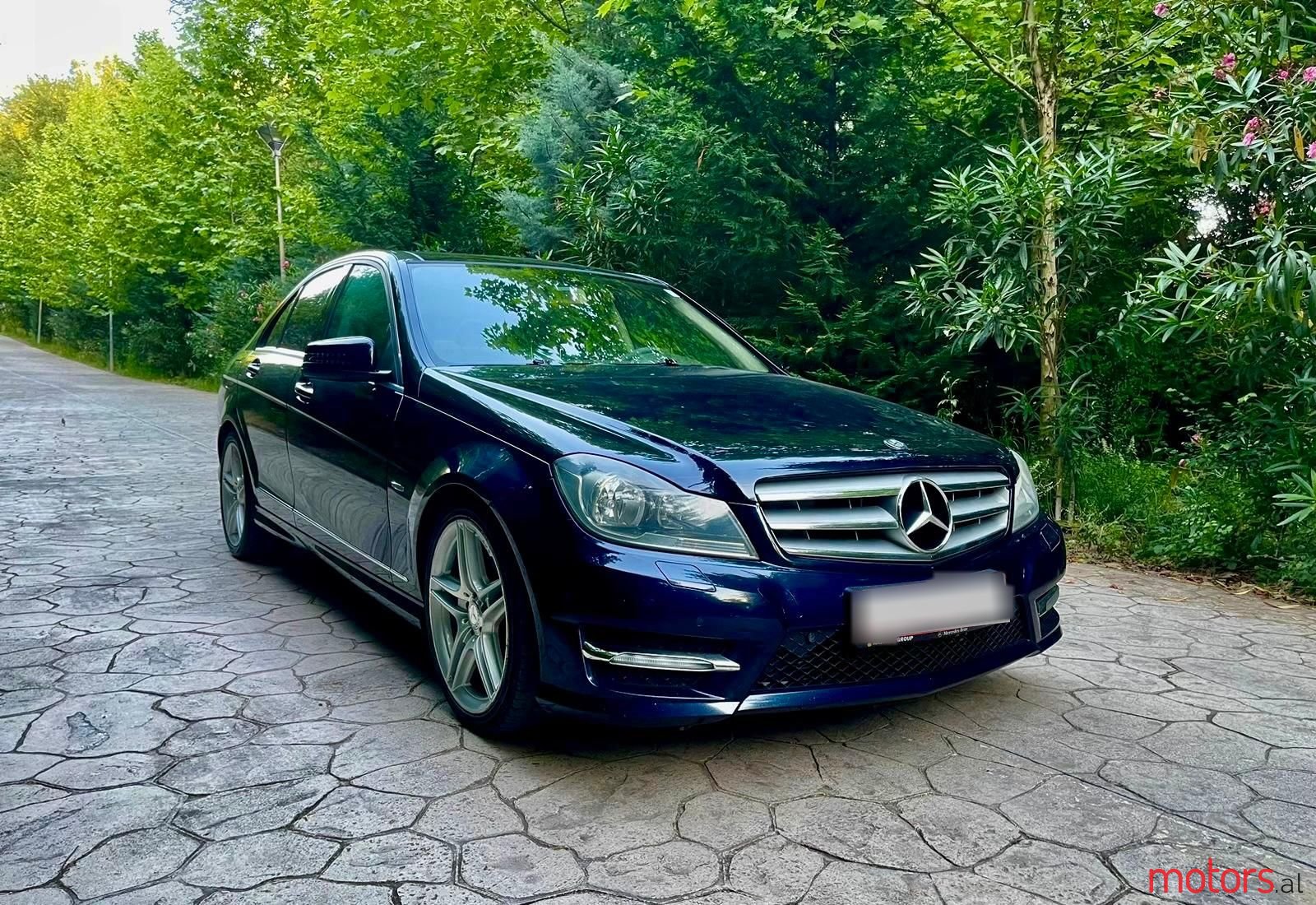 2013' Mercedes-Benz C 250 photo #2