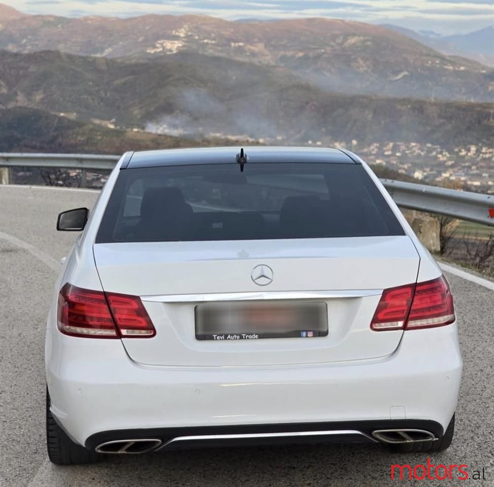 2014' Mercedes-Benz E 220 photo #5