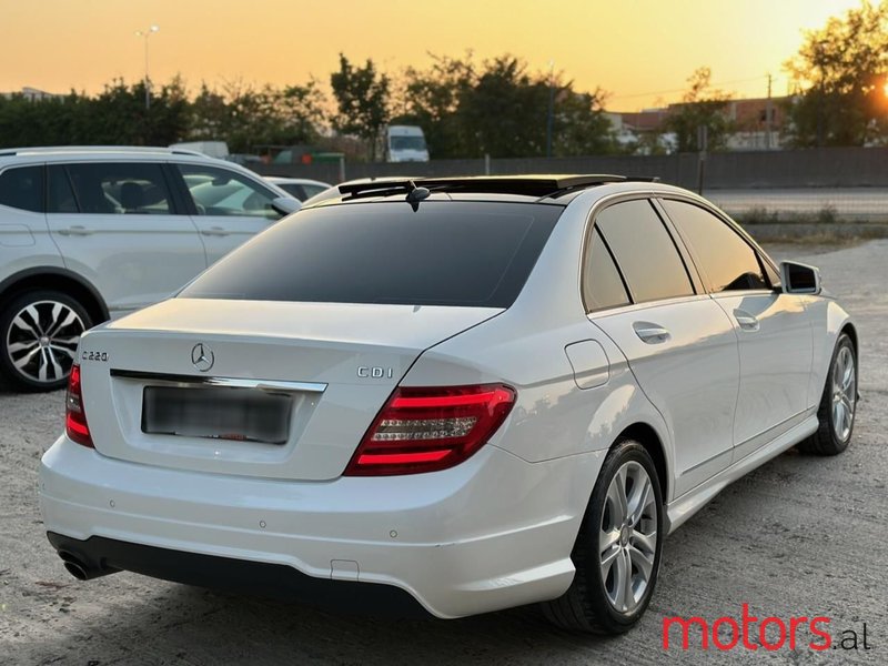 2014' Mercedes-Benz C 220 photo #4