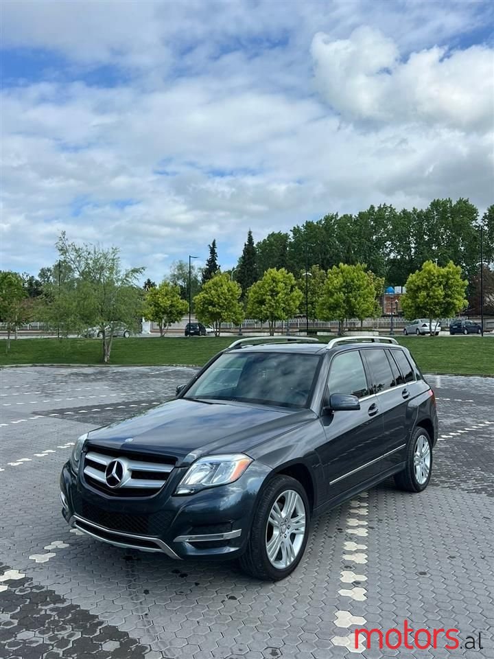 2014' Mercedes-Benz GLK 250 photo #1