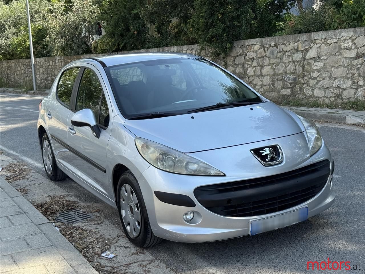 2009' Peugeot 207 photo #6