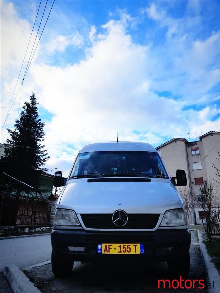 2005' Mercedes-Benz 270 photo #3