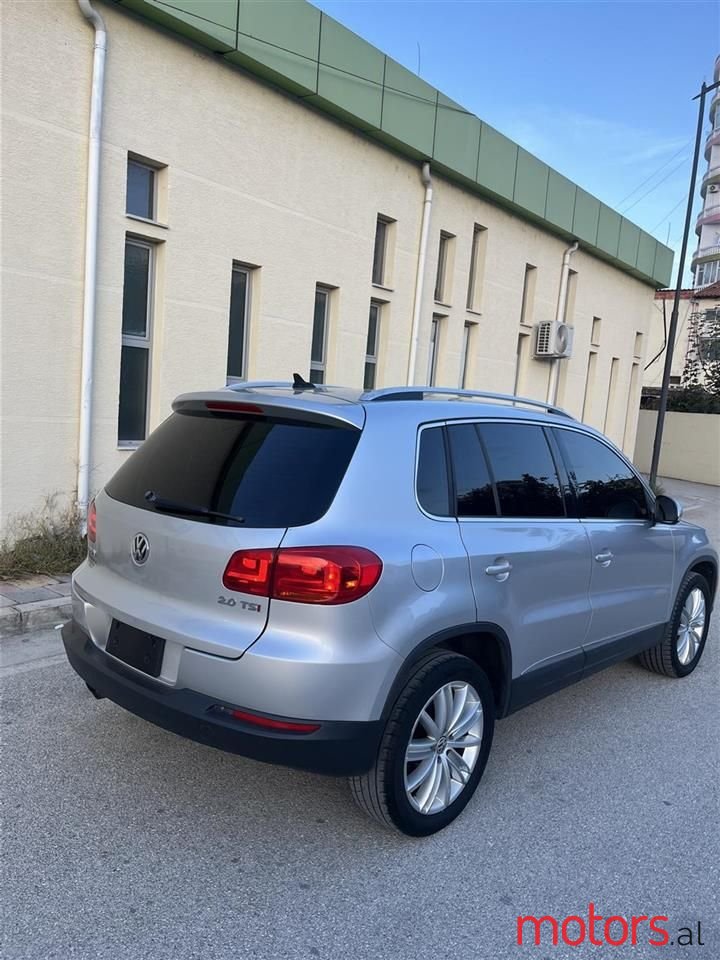 2014' Volkswagen Tiguan photo #4