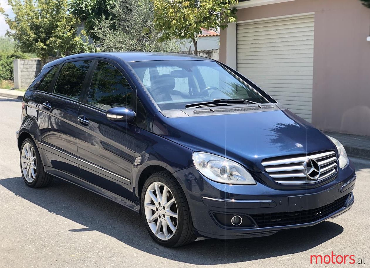 2006' Mercedes-Benz B 180 photo #1