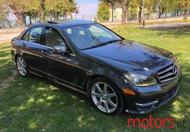 2014' Mercedes-Benz C-Class photo #1