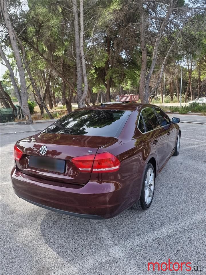 2014' Volkswagen Passat photo #3