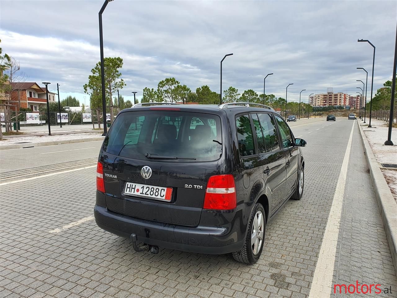 2006' Volkswagen Touran photo #3