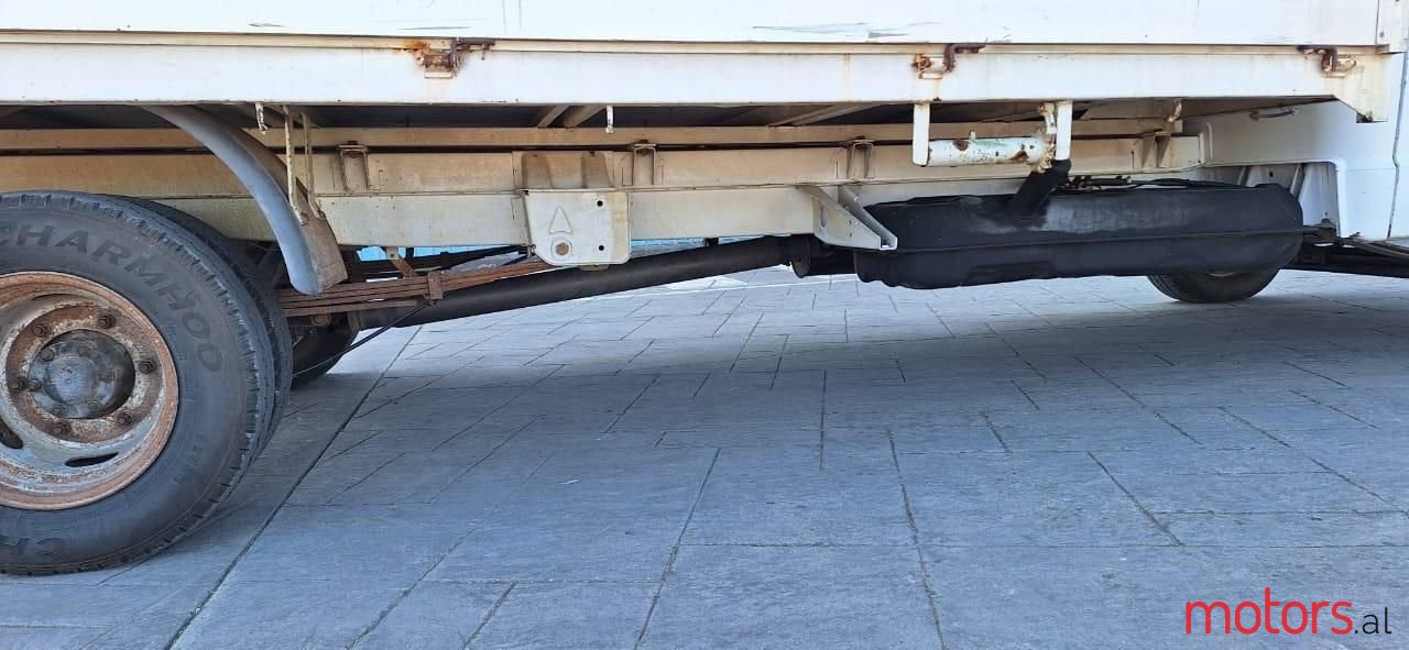 1989' Mercedes-Benz 400 photo #2