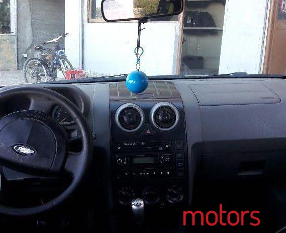 2003' Ford Fusion photo #1