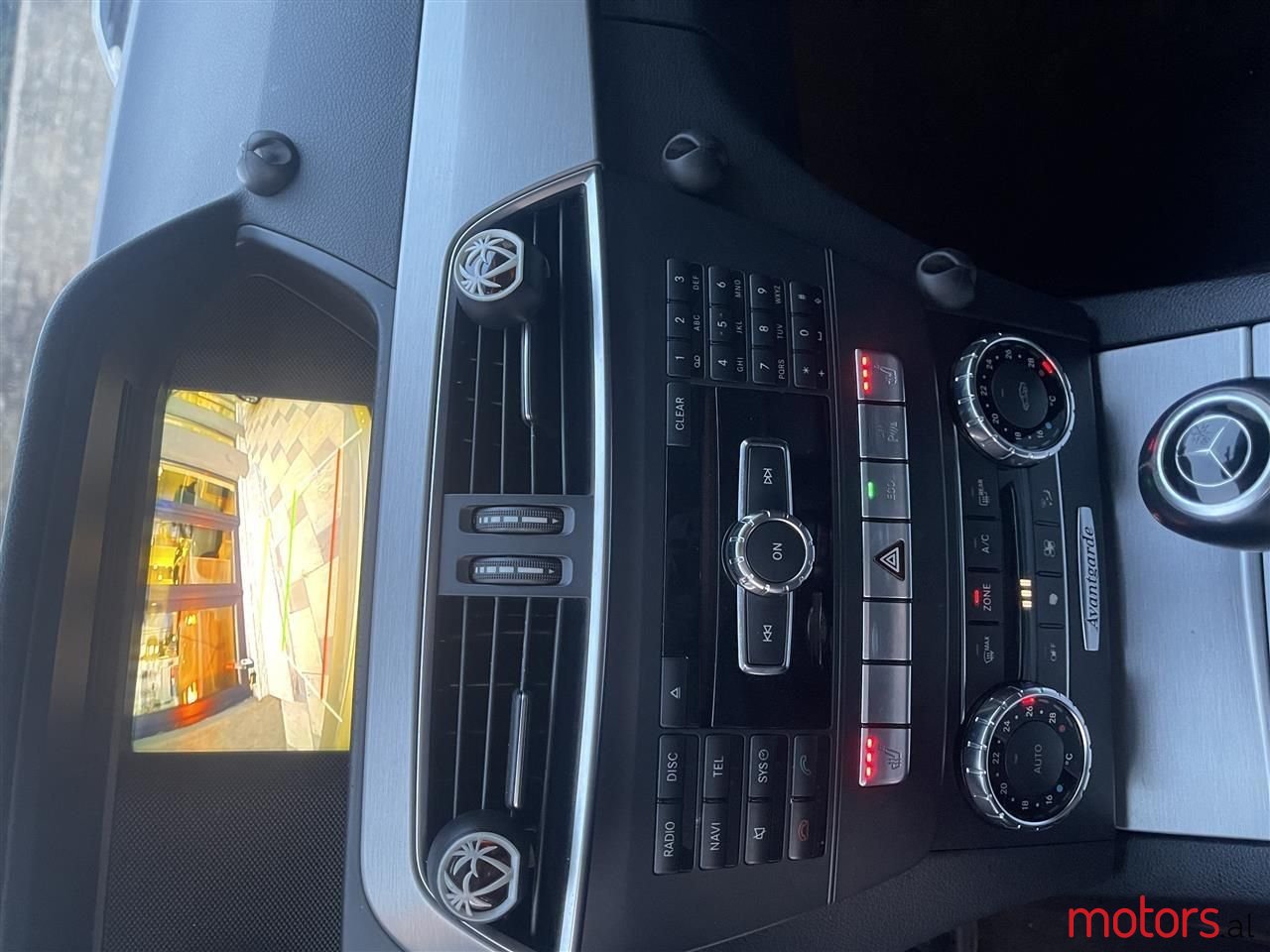 2012' Mercedes-Benz C 220 photo #3