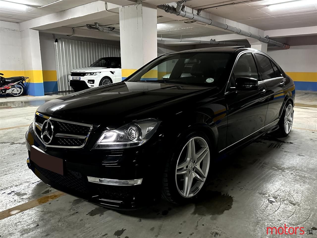 2012' Mercedes-Benz C 300 photo #3