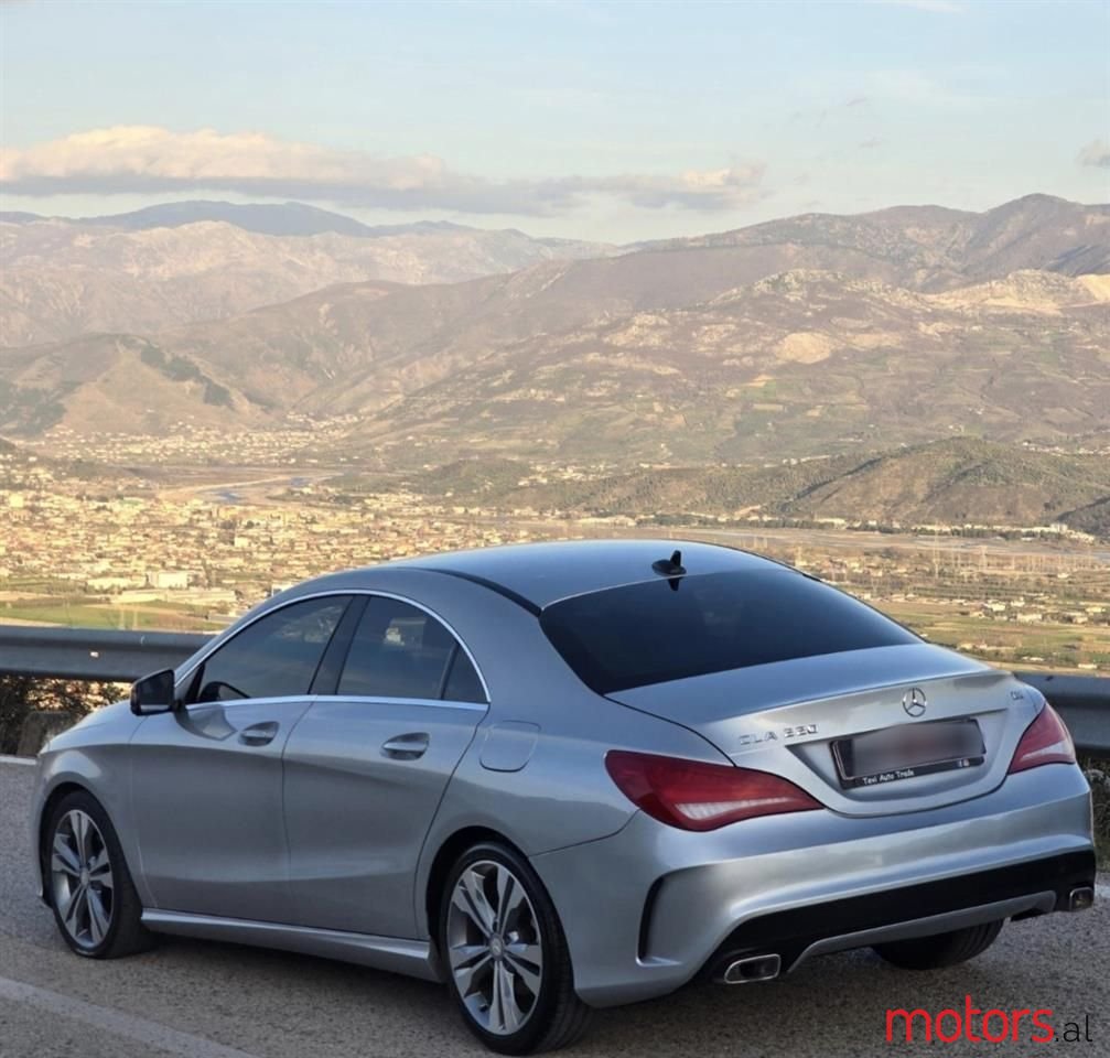 2014' Mercedes-Benz CLA 200 photo #5