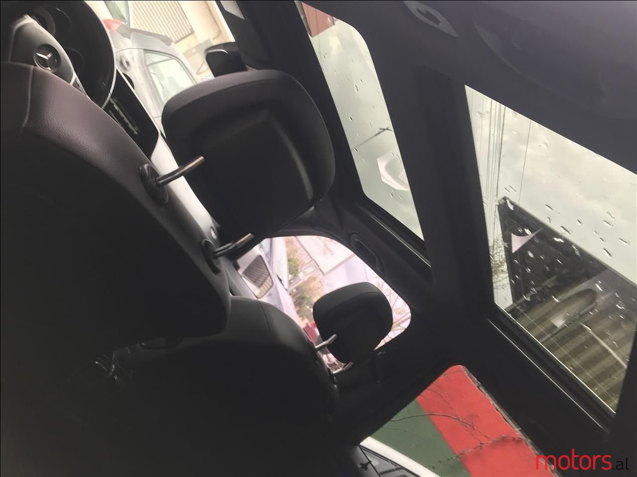 2015' Mercedes-Benz GLK 220 photo #6