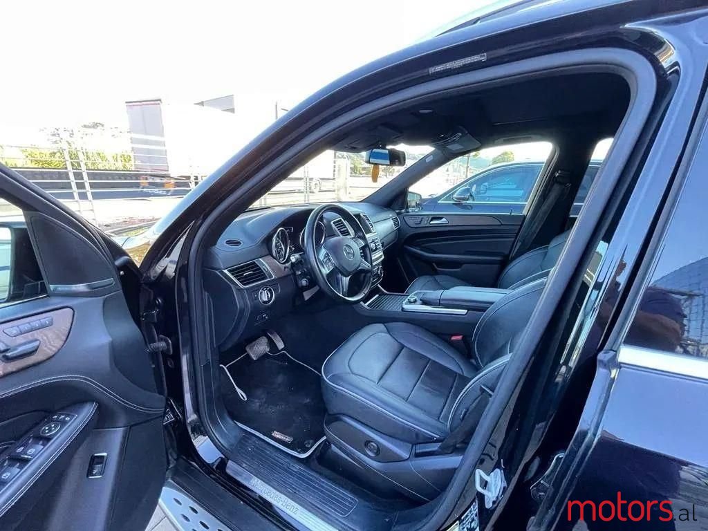 2012' Mercedes-Benz ML 350 photo #3