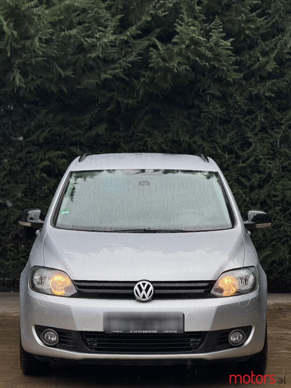 2013' Volkswagen Golf Plus photo #1