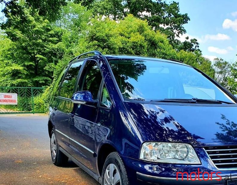 2006' Volkswagen Sharan photo #2