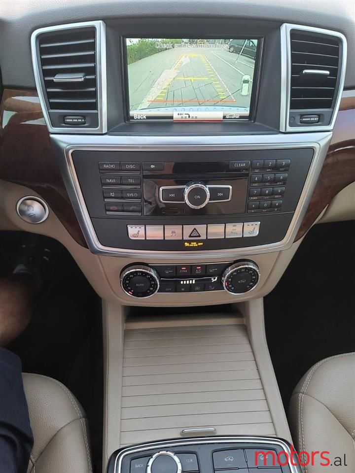 2013' Mercedes-Benz ML 350 photo #6