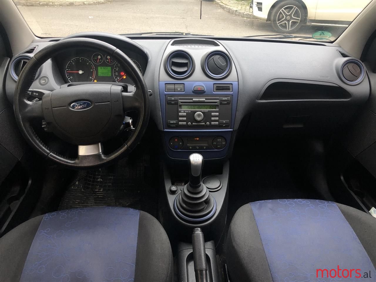 2008' Ford Fiesta photo #6