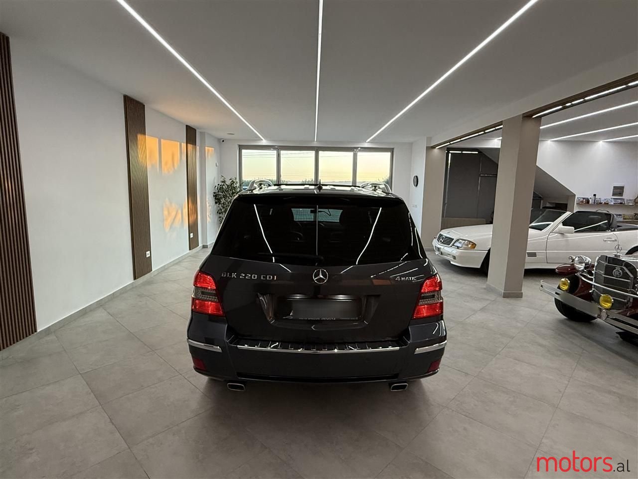 2010' Mercedes-Benz GLK 220 photo #5